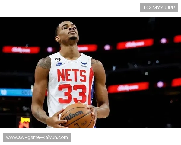 克拉克斯顿14+11+10统治禁区